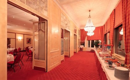 Salon Rosemont configuré pour un repas de gala
